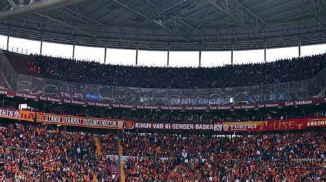 T­ü­r­k­ ­T­e­l­e­k­o­m­ ­S­t­a­d­y­u­m­u­’­n­d­a­k­i­ ­a­n­t­r­e­n­m­a­n­ı­ ­2­7­ ­b­i­n­ ­6­8­1­ ­k­i­ş­i­ ­i­z­l­e­d­i­ ­-­ ­S­o­n­ ­D­a­k­i­k­a­ ­H­a­b­e­r­l­e­r­